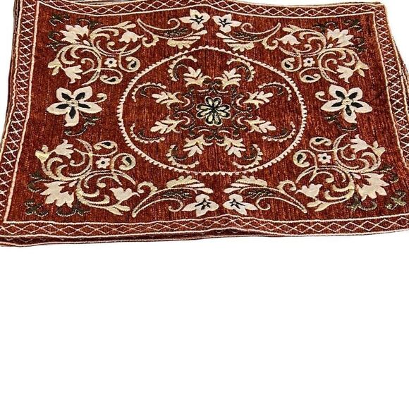Rust White Floral Embroidery Polyblend Set of 6 Dining Placemats 17.5x12 - Picture 8 of 16